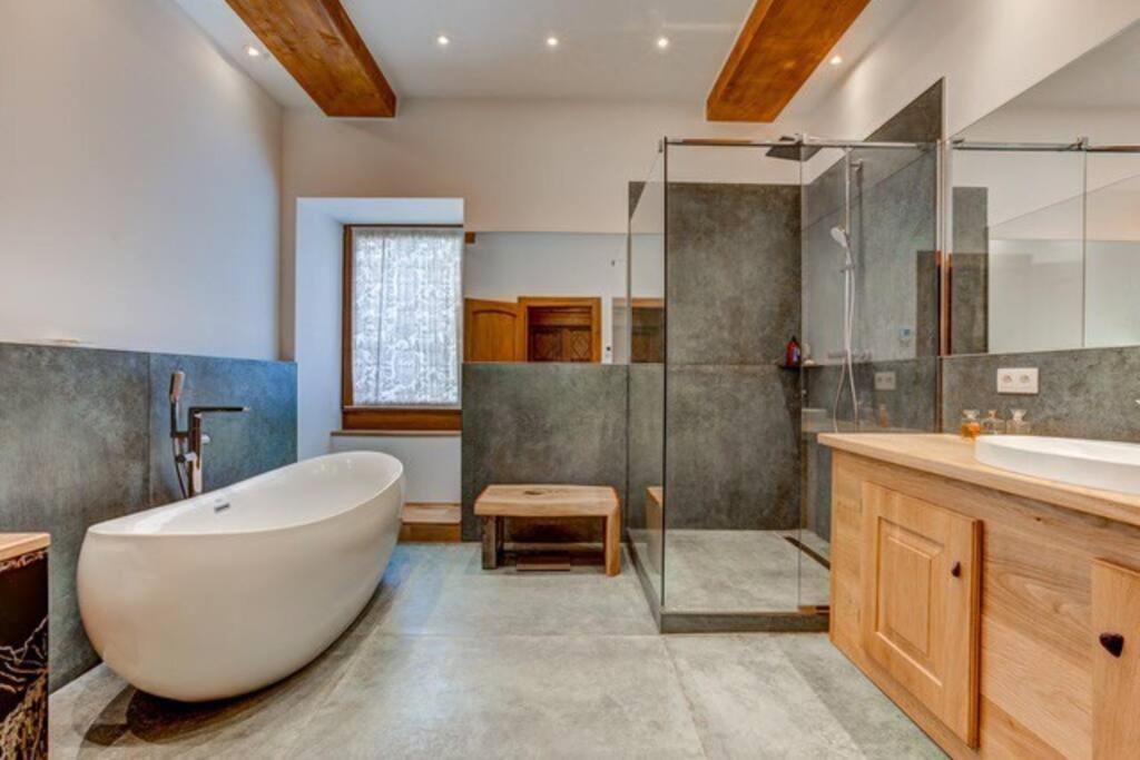 Appartement Spacious 3-bed In The Heart Of